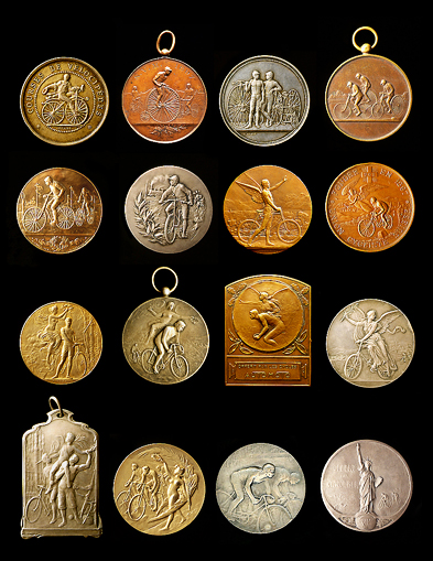 Figurative Racing Medals<br>
